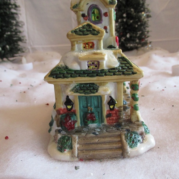Vintage Cobblestone Corners 2003 Christmas Village Train Station - Picture 5 of 6